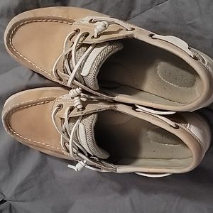 Boat shoes